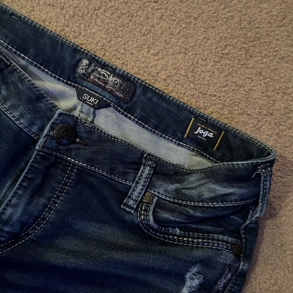 34/31 Silver Suki Mid Super Skinny Joga Jeans